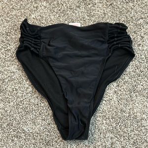 Target Women’s Swimsuit Bottoms Black Size XS